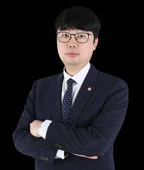 통영공중밀집장소추행변호사 undefined
